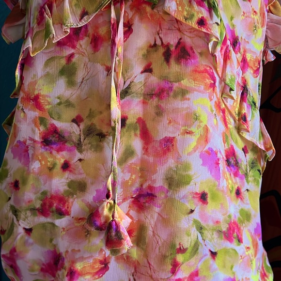 NWT. Misa Flutter sleeve top. - Picture 7 of 9